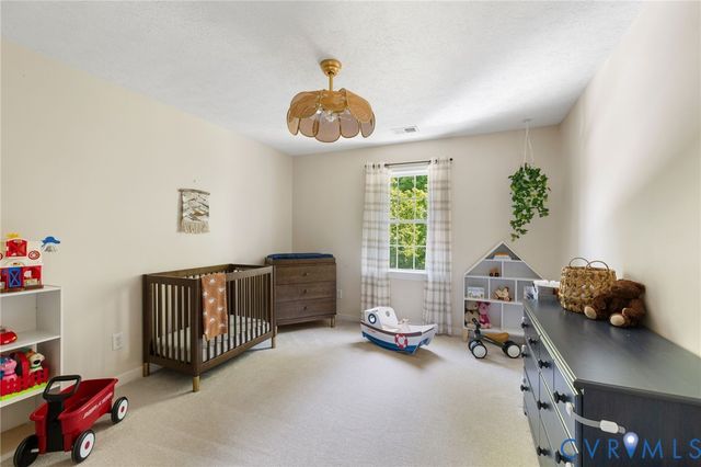 8136 Warriner Rd, Richmond, VA 23231