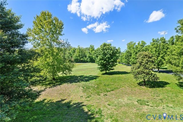 8136 Warriner Rd, Richmond, VA 23231