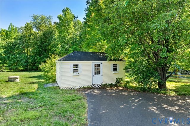 8136 Warriner Rd, Richmond, VA 23231
