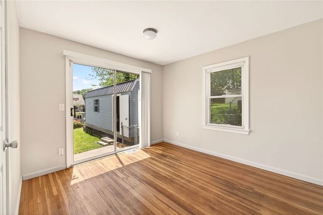 129 Wyndham Road, Rochester, NY 14612