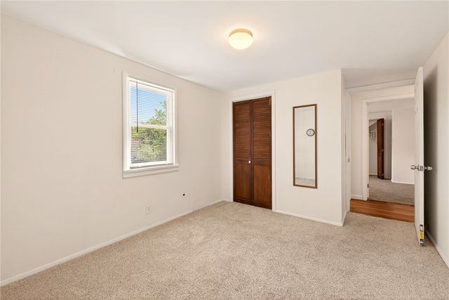 129 Wyndham Road, Rochester, NY 14612