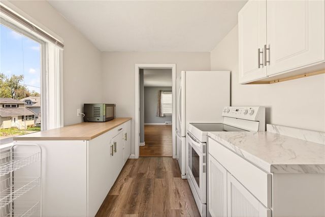 129 Wyndham Road, Rochester, NY 14612