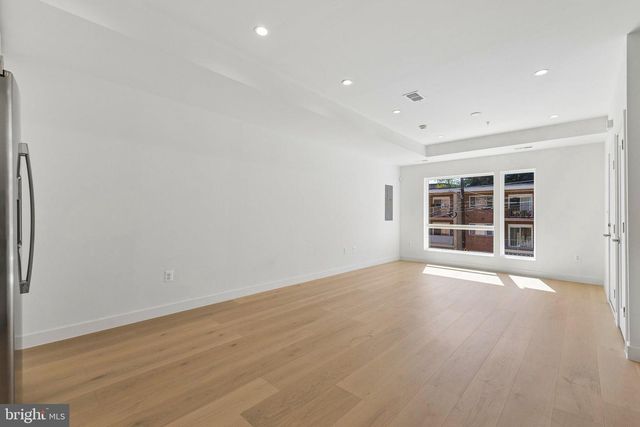 5046 ASTOR PL SE, Washington, DC 20019