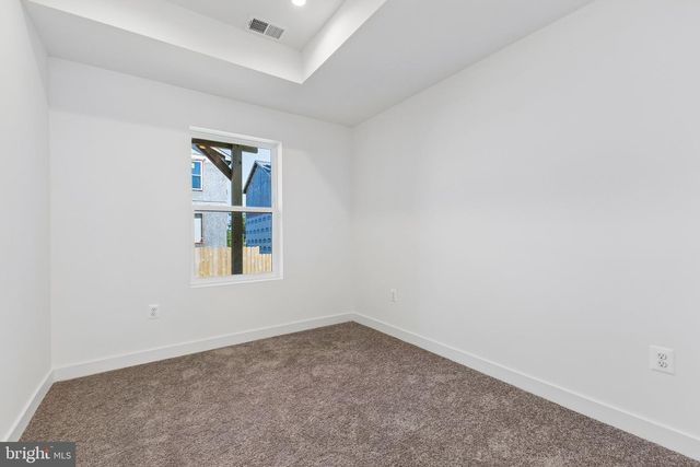 5046 ASTOR PL SE, Washington, DC 20019