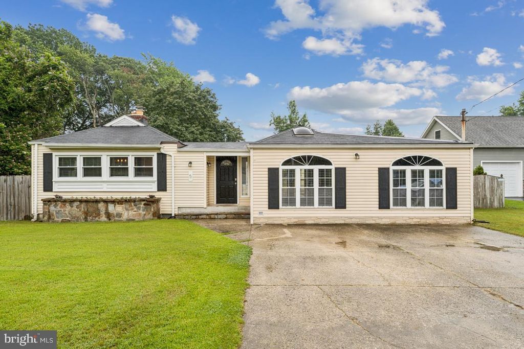 5 BROOKFIELD RD, Pasadena, MD 21122