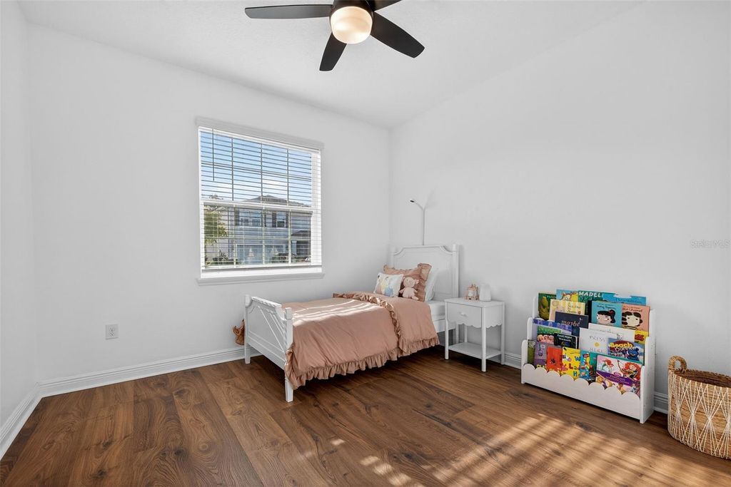 Image 25 of property listing at 10913 HONOR ROAD, Tampa, FL 33625