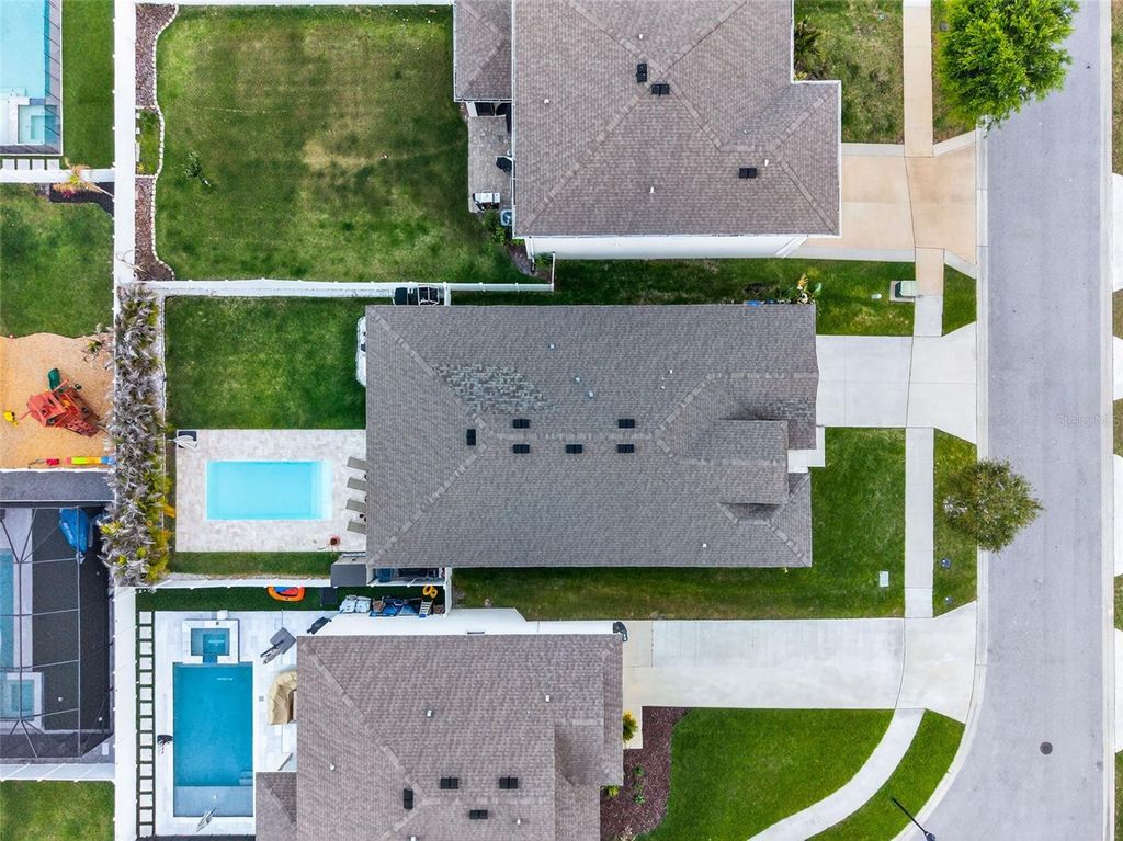 Image 30 of property listing at 10913 HONOR ROAD, Tampa, FL 33625