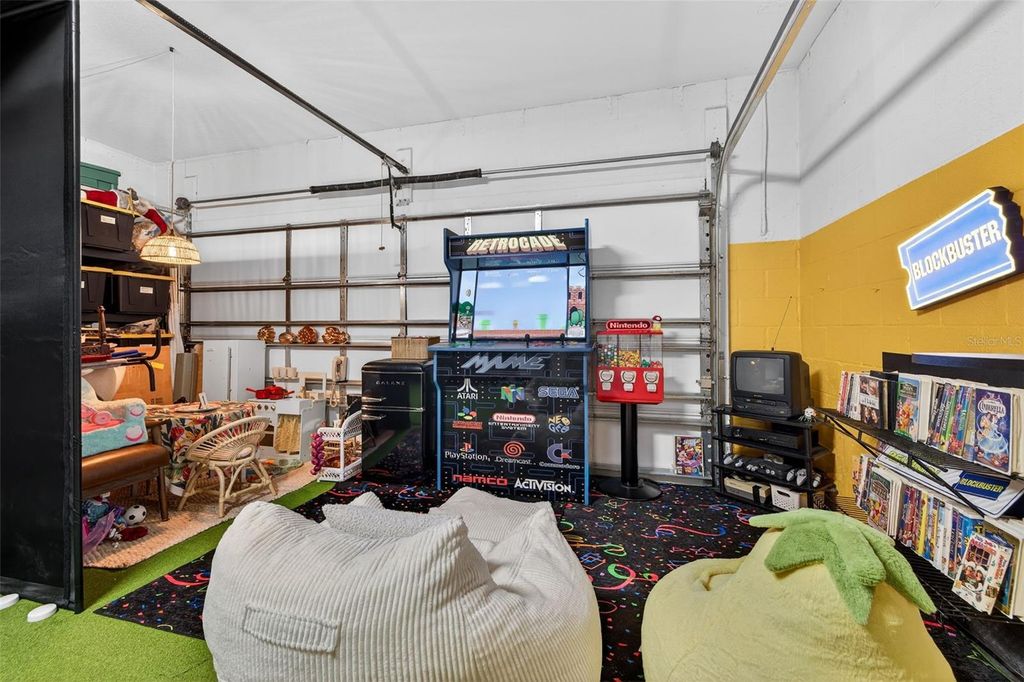 Image 37 of property listing at 10913 HONOR ROAD, Tampa, FL 33625