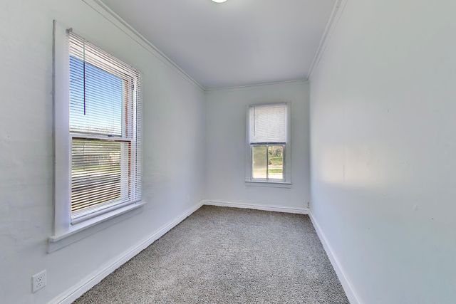 601 E 10th Street, Michigan City, IN 46360