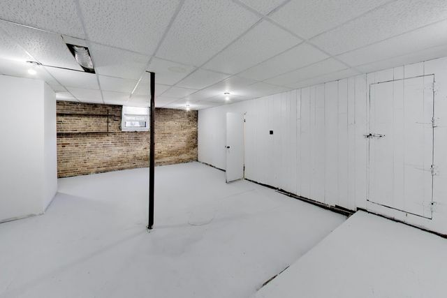 601 E 10th Street, Michigan City, IN 46360