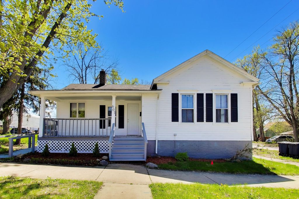 601 E 10th Street, Michigan City, IN 46360
