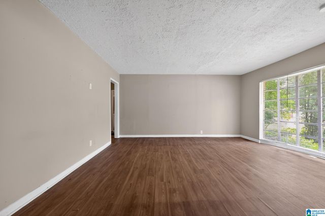 5760 KING DRIVE, Birmingham, AL 35228