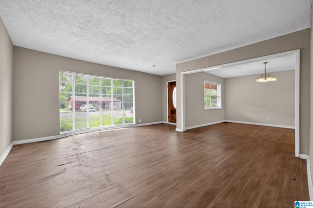 5760 KING DRIVE, Birmingham, AL 35228