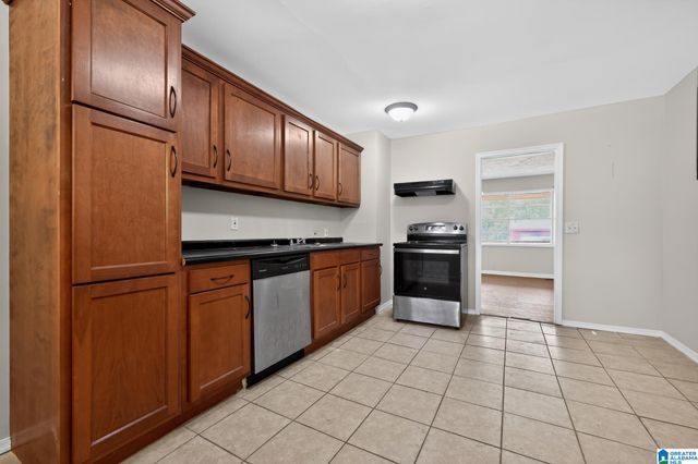 5760 KING DRIVE, Birmingham, AL 35228