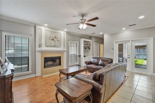 7813 Charlero Dr, Corpus Christi, TX 78414