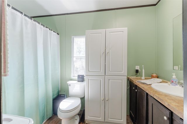 224 Pine Valley DR, Paige, TX 78659