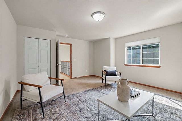 4011 160th Place SE, Bothell, WA 98012