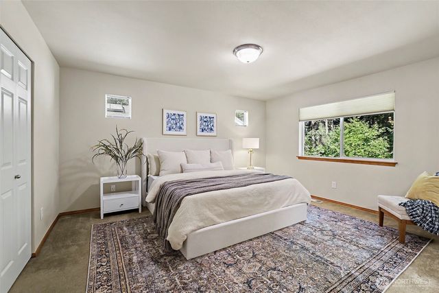 4011 160th Place SE, Bothell, WA 98012