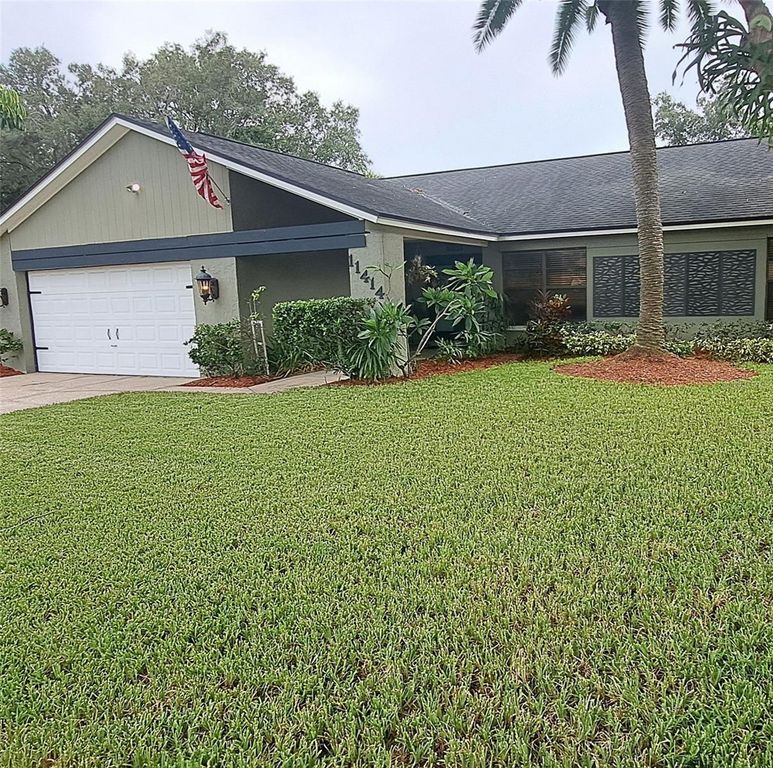 11414 COUNTRY OAKS DRIVE, Tampa, FL 33618