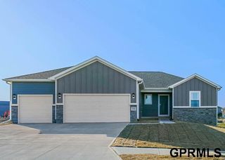 12414 S 204th Avenue, Gretna, NE 68028