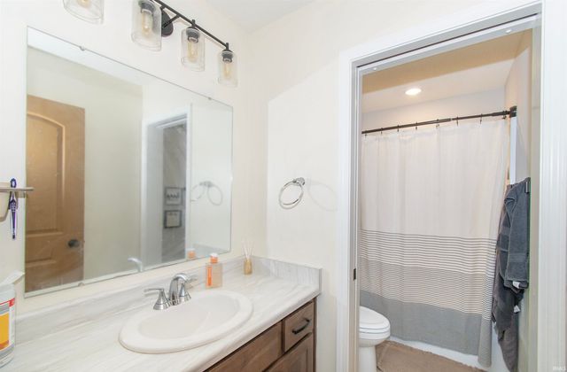 3425 Bruin Pass, Auburn, IN 46706