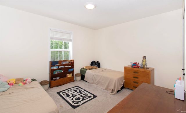 3425 Bruin Pass, Auburn, IN 46706