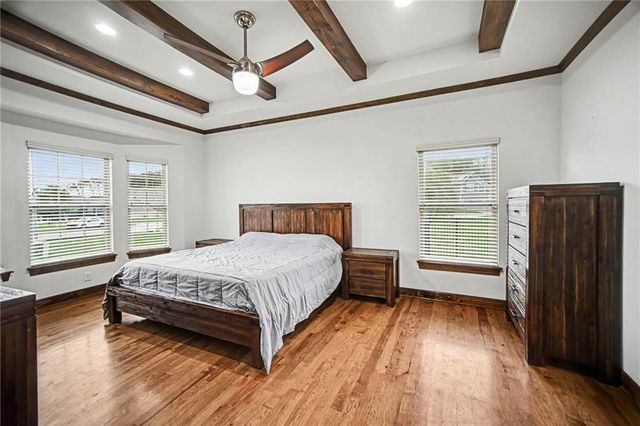 3221 S Mize Ridge Court, Independence, MO 64057