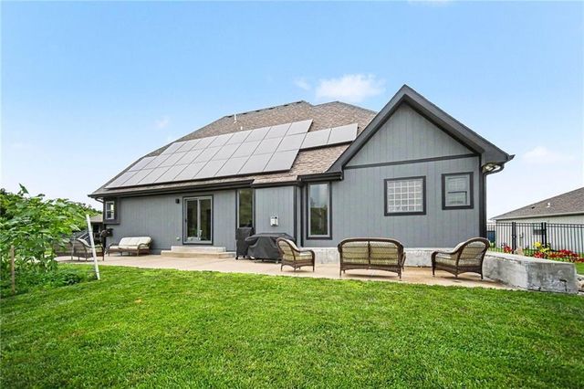 3221 S Mize Ridge Court, Independence, MO 64057