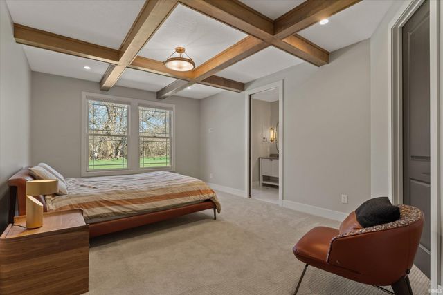 18071 Abington Court, South Bend, IN 46637