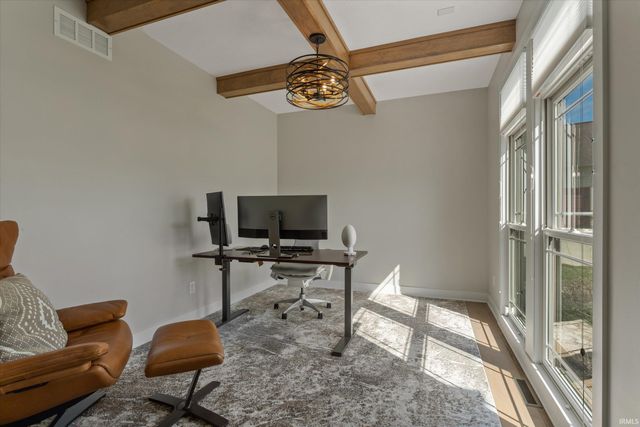18071 Abington Court, South Bend, IN 46637