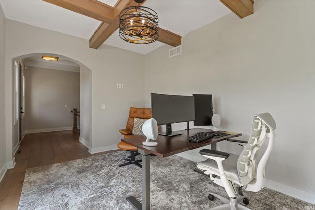 18071 Abington Court, South Bend, IN 46637
