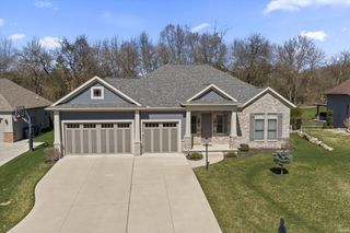 18071 Abington Court, South Bend, IN 46637