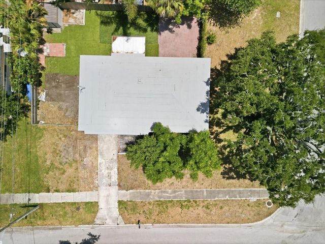 1317 LADY MARION LANE, Dunedin, FL 34698
