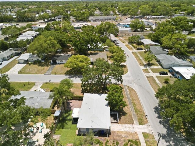1317 LADY MARION LANE, Dunedin, FL 34698