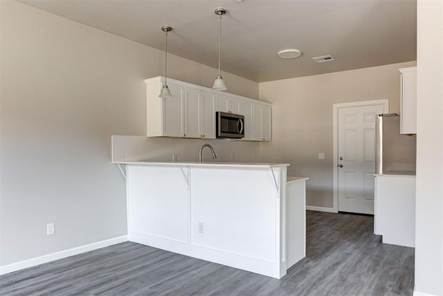 12001 Rivers Trail, Oklahoma City, OK 73131