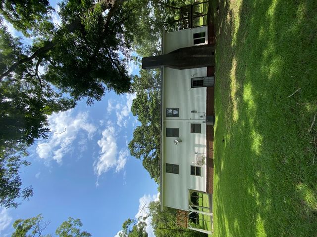 1424 Midland Michigan Dr, Midland City, AL 36350