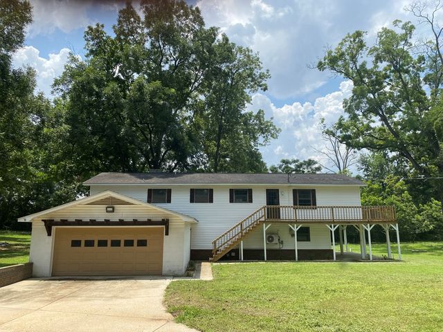 1424 Midland Michigan Dr, Midland City, AL 36350