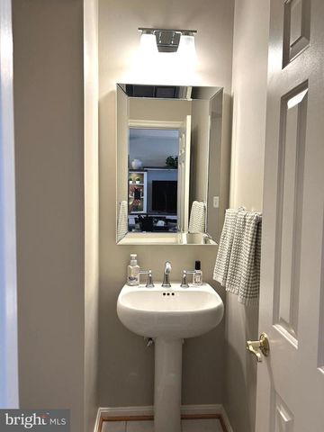 7358 BLOOMINGTON CT, Springfield, VA 22150