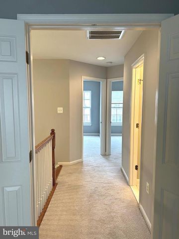 7358 BLOOMINGTON CT, Springfield, VA 22150