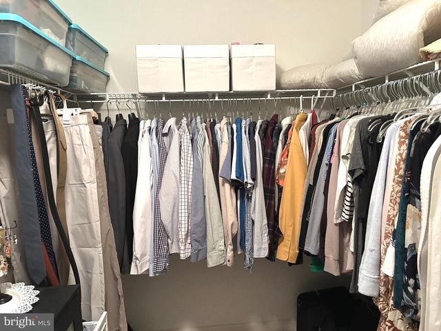 7358 BLOOMINGTON CT, Springfield, VA 22150