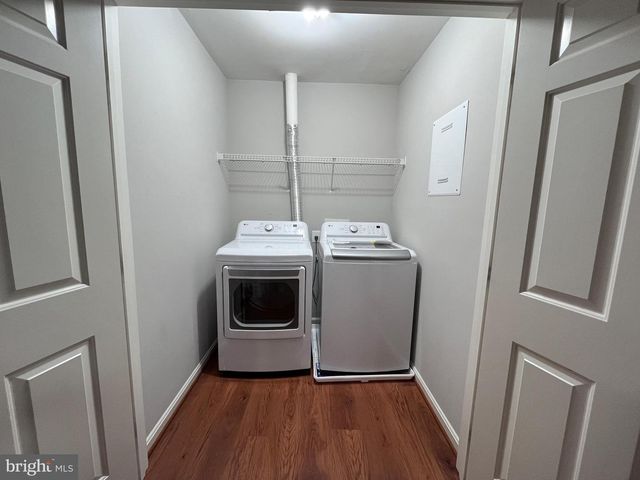 7358 BLOOMINGTON CT, Springfield, VA 22150