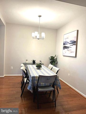 7358 BLOOMINGTON CT, Springfield, VA 22150