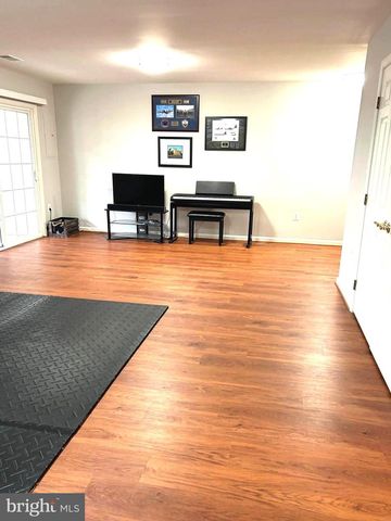 7358 BLOOMINGTON CT, Springfield, VA 22150