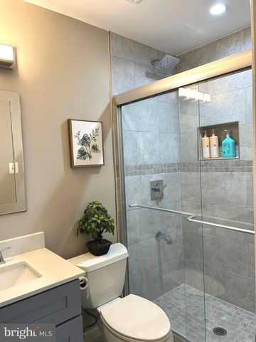 7358 BLOOMINGTON CT, Springfield, VA 22150