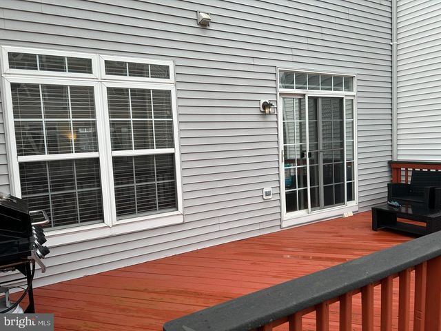 7358 BLOOMINGTON CT, Springfield, VA 22150