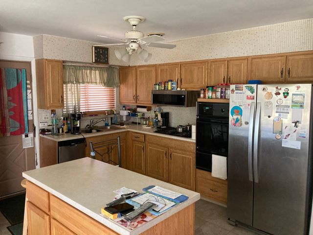 7318 W Lill Street, Niles, IL 60714