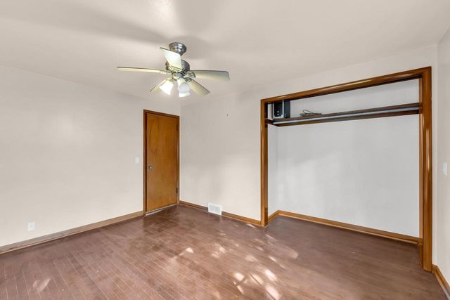 301 E 4 Mile ROAD, Wind Point, WI 53402