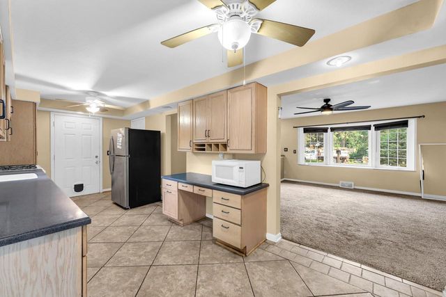 301 E 4 Mile ROAD, Wind Point, WI 53402