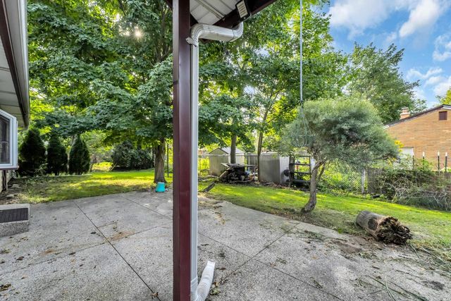 301 E 4 Mile ROAD, Wind Point, WI 53402