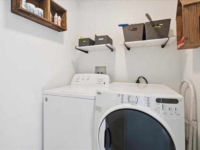 720 Cypress Drive, Colona, IL 61241